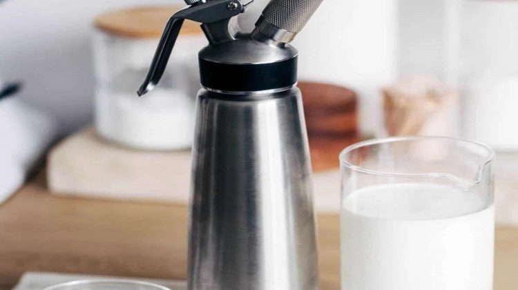 Whipped Cream Dispenser