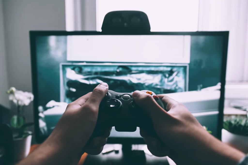 Online gaming night in