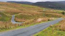 Winding road through the Yorkshire Dales in an article about the UK bingo capital